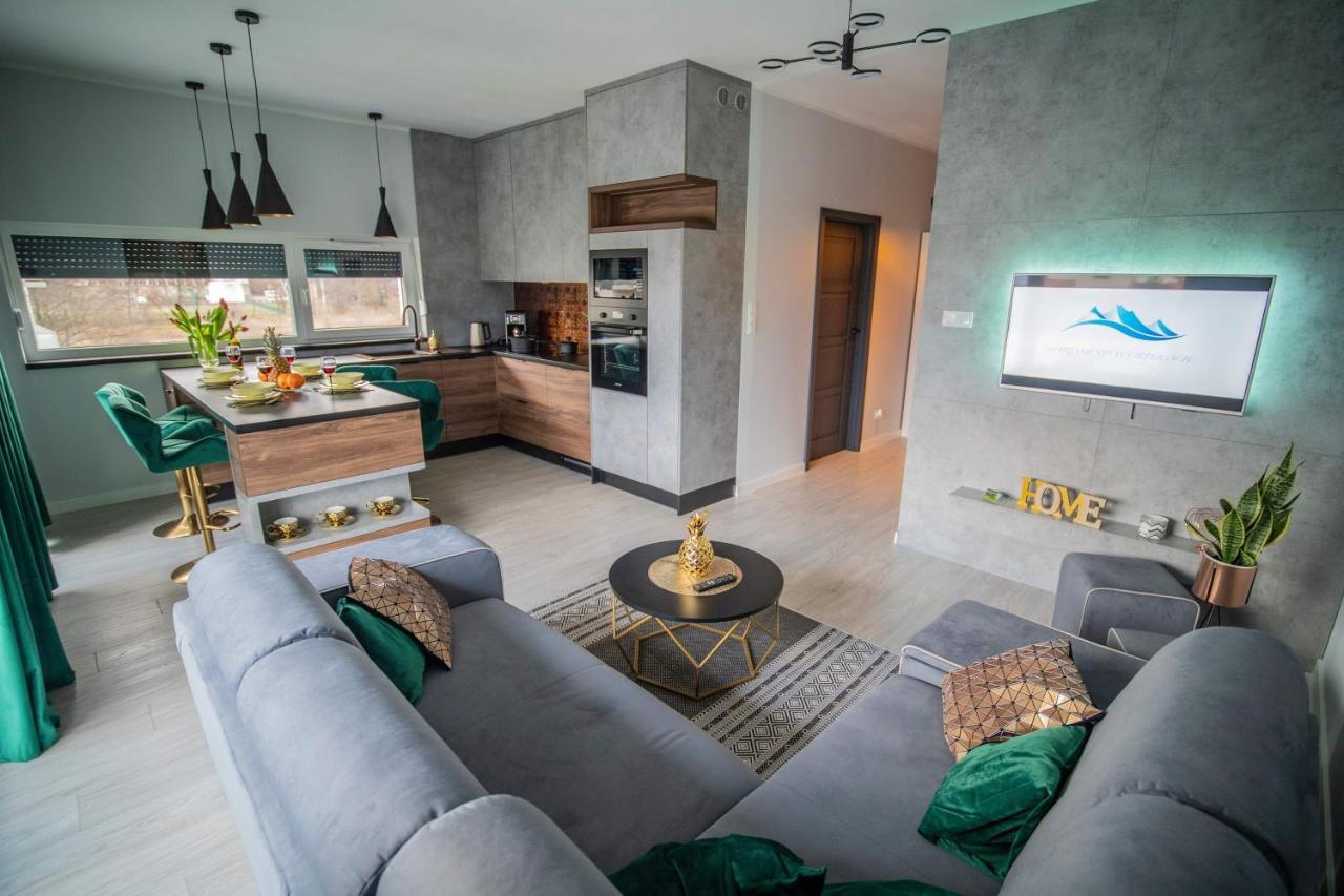 Apartament W Cieplicach Deluxe Jelenia Góra Kültér fotó