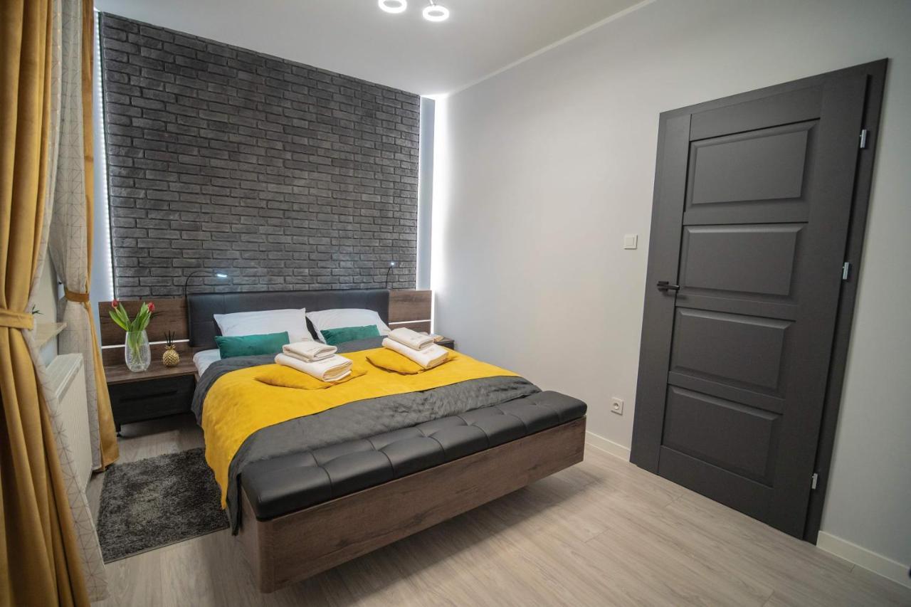 Apartament W Cieplicach Deluxe Jelenia Góra Kültér fotó